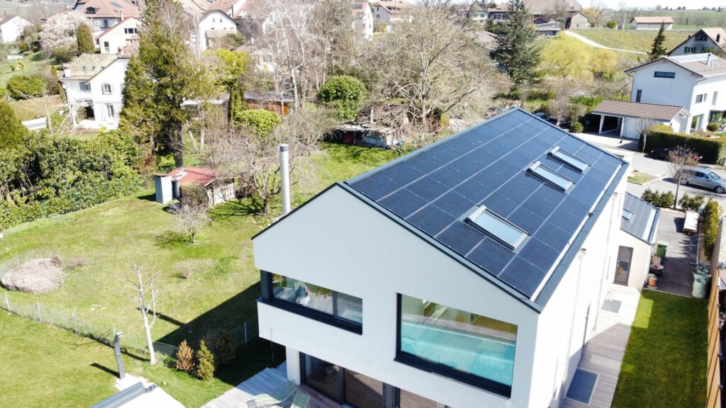 Installation photovoltaïque intégrée - BTsun SA -Villars sur Yens